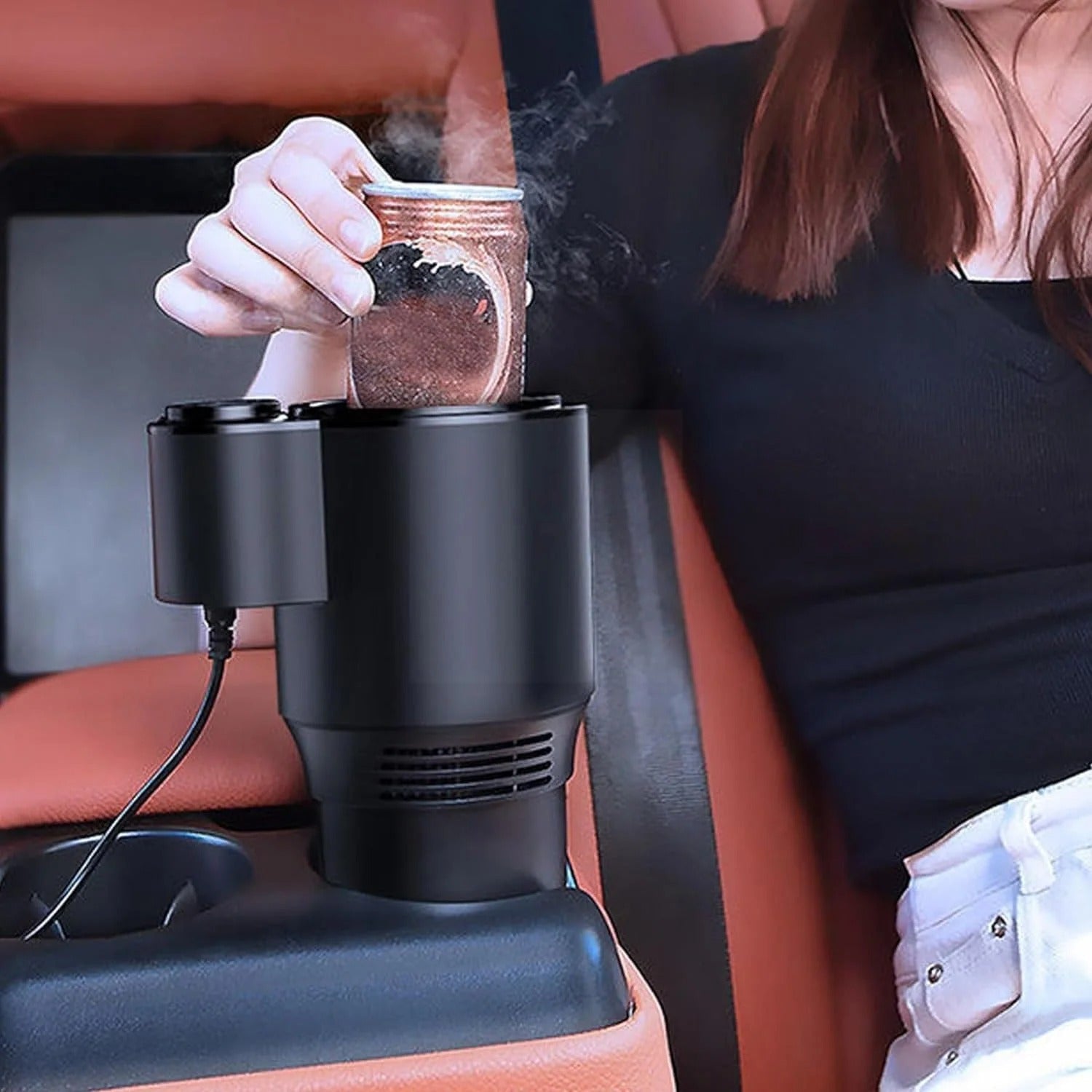 ChillDrive™ – La nevera que convierte tu auto en estación de hidratación premium las 24 horas